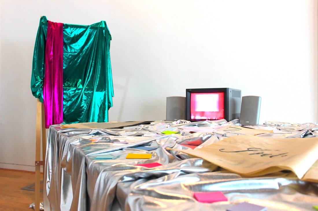 Interior: Mise-en-scène view 2